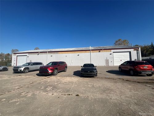 1111 S Dort Hwy, Flint, MI, 48503-2879 | Card Image