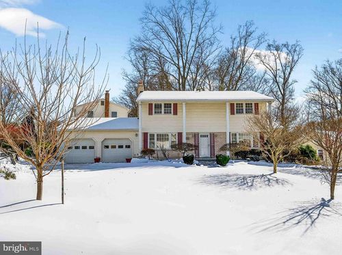 9125 Donna Dean Dr, SPRINGFIELD, VA, 22153-1421 | Card Image