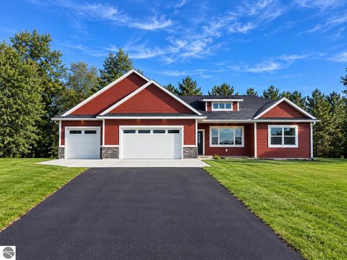 8932 Acres Run Dr, Traverse City, MI, 49684 | Card Image