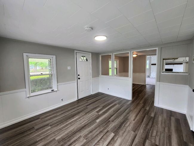 436 N Reese St, House other with 3 bedrooms, 2 bathrooms and null parking in South Lyon MI | Image 11