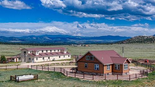 3900 Oak Grove Cir, Westcliffe, CO, 81252 | Card Image