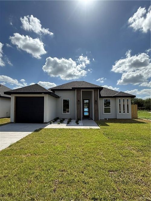 416 Freedom Way, Weslaco, TX, 78596 | Card Image