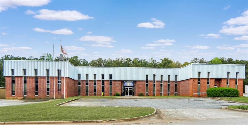 1560 Commercial Ct, Jonesboro, GA 30238