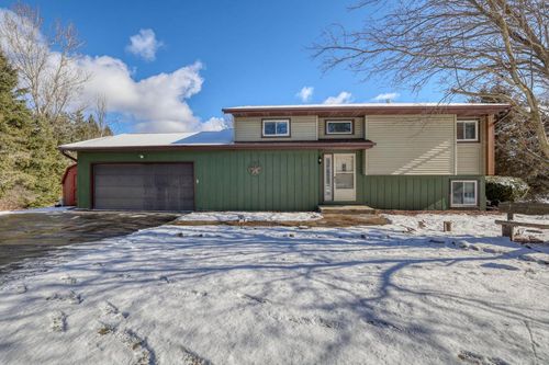 S94W35101 Crestfield Court, Eagle, WI, 53119 | Card Image