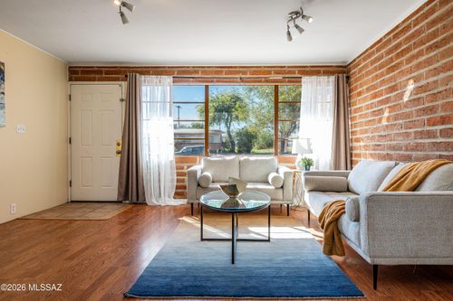 7301 E Calle Arturo, Tucson, AZ, 85710 | Card Image