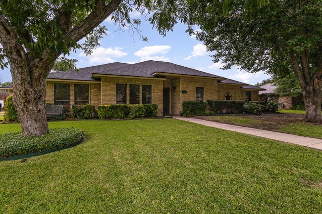 3313 Conlin Dr, House other with 3 bedrooms, 2 bathrooms and null parking in Rowlett TX | Image 4