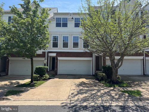 8147 Cello Way, MANASSAS, VA, 20111-5247 | Card Image