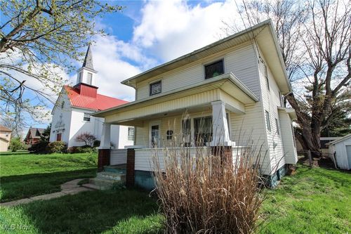 1338 Pine St, Zanesville, OH, 43701-5615 | Card Image