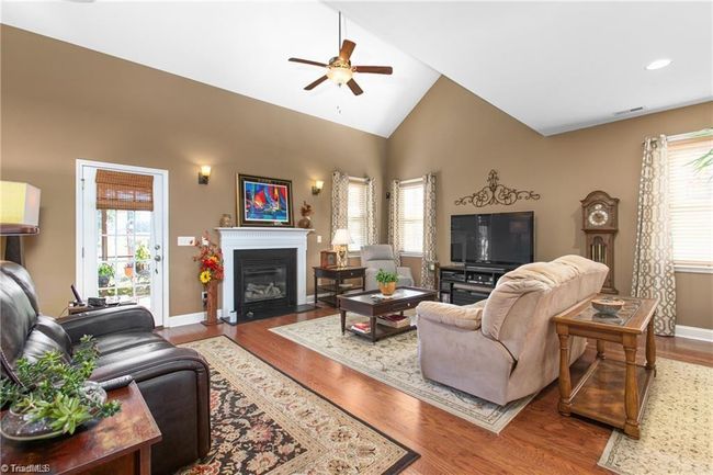 906 Leach Ave, House other with 3 bedrooms, 3 bathrooms and null parking in Thomasville NC | Image 35