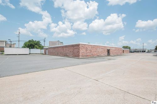 1809 Tower Dr, Monroe, LA, 71201-4937 | Card Image