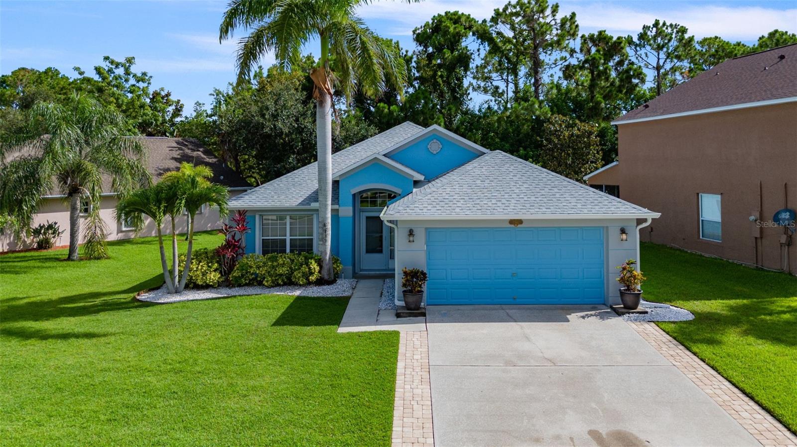Glasbern Cir, Melbourne, FL 32904
