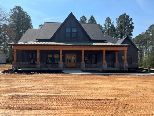 135 Mockwood Farms Lane, Lexington, NC, 27295 | Card Image