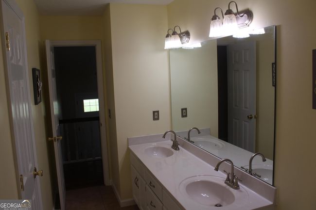 141 Debbie Ln, House other with 4 bedrooms, 3 bathrooms and 4 parking in Ringgold GA | Image 20