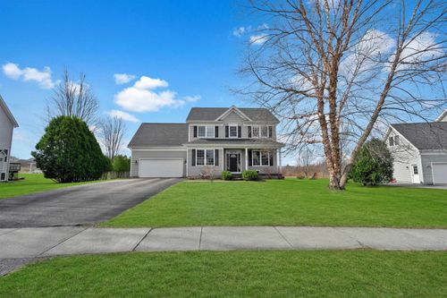 290 Barrett Ln, Williston, VT, 05495-7557 | Card Image