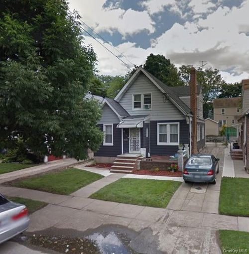190-28 111th Ave, Saint Albans, NY, 11412-2012 | Card Image