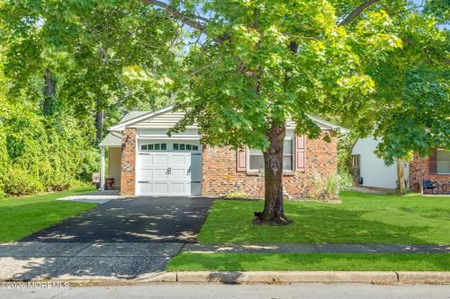 5 Jetty Ct, Brick, NJ, 08723-7224 | Card Image