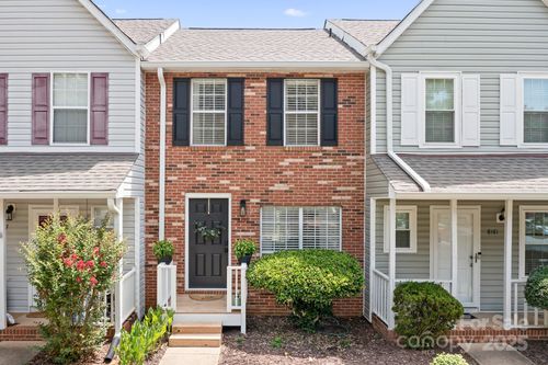 8159 Circle Tree Ln, Charlotte, NC, 28277-8891 | Card Image