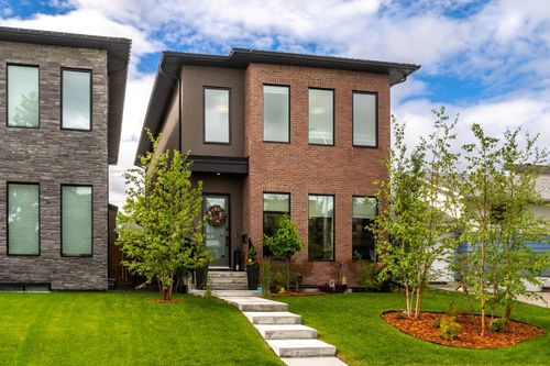 3515 7 Ave Sw, Calgary, AB, T3C0C9 | Card Image
