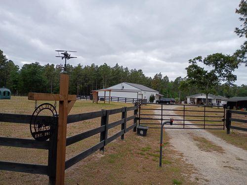 180 Ballard Dr, Trenton, SC, 29847-3616 | Card Image