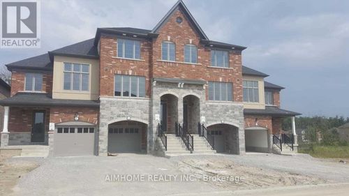 2110 Dale Rd, Innisfil, ON, L9S0L4 | Card Image