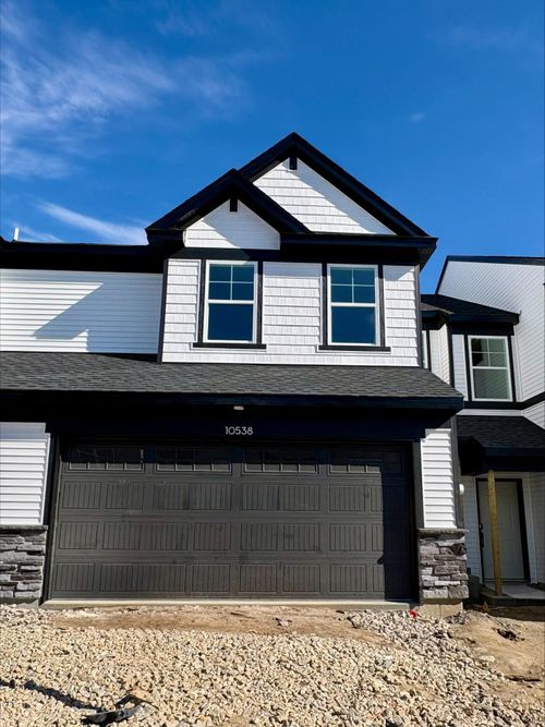 10538 Harbor Ln N, Maple Grove, MN, 55369-7419 | Card Image