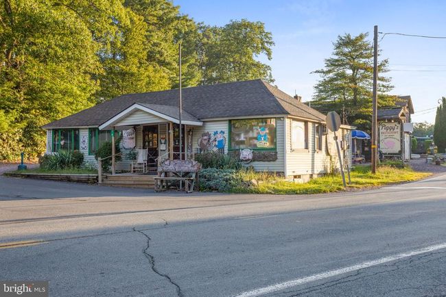 7 Red Oak Rd, House other with 3 bedrooms, 3 bathrooms and null parking in Lake Harmony PA | Image 98