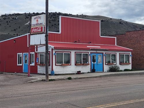 32 E Front St, Drummond, MT, 59832-9606 | Card Image