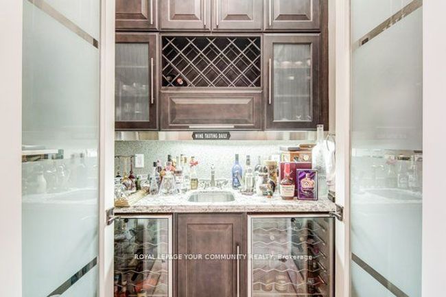 90 Callaway Crt, House other with 5 bedrooms, 6 bathrooms and 9 parking in Thornhill ON | Image 7