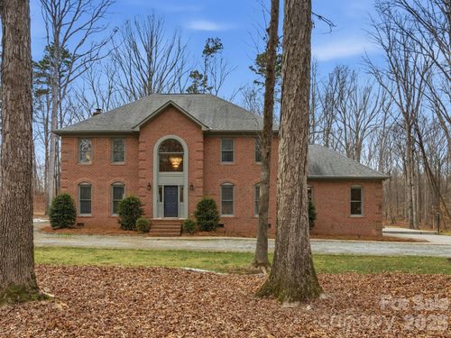 6700 Tree Hill Rd, Weddington, NC, 28104-6077 | Card Image