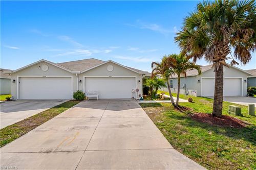 9158 Aegean Cir, LEHIGH ACRES, FL, 33936-6064 | Card Image