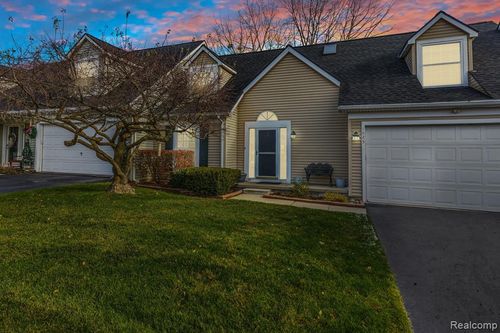 1025 Audubon Drive, Waterford Twp, MI, 48328 | Card Image