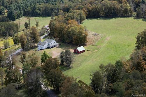 125 Crumley Van Vactor Rd, Ferndale, NY, 12734-5703 | Card Image