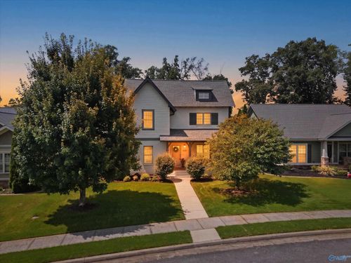 6453 Lincoln Park Pl Nw, Huntsville, AL, 35806-5000 | Card Image