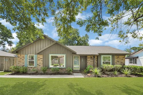 307 Winding Rd, Friendswood, TX, 77546-2112 | Card Image