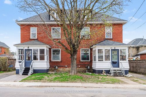 49-51 Mcgill St N, Smiths Falls, ON, K7A2J7 | Card Image