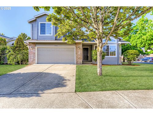 15986 Sw Bulrush Ln, Tigard, OR, 97223-2615 | Card Image