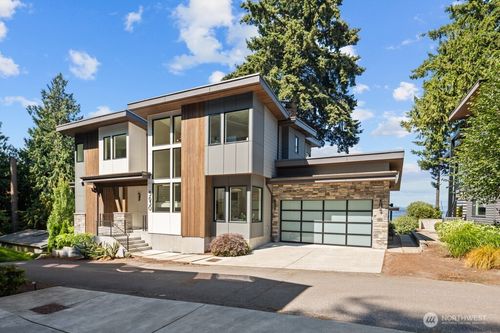 5630 Beach Dr Sw, Seattle, WA, 98136-1346 | Card Image