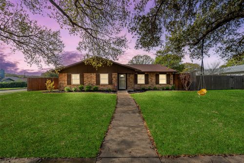 1400 Vanderbilt Dr, Plano, TX, 75023-6715 | Card Image