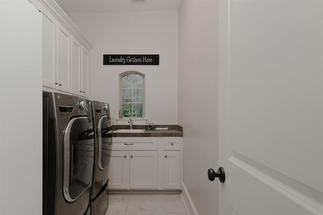 28107 Buena Way, House other with 5 bedrooms, 5 bathrooms and 7 parking in Spring TX | Image 17