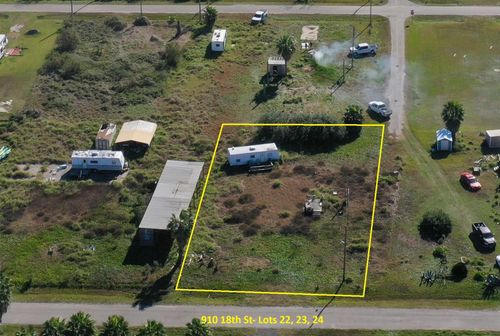 910 18th St, Port Bolivar, TX, 77650 | Card Image