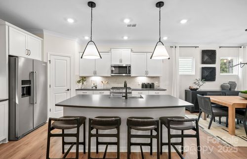 98-5832 Stewarts Landing Rd, Charlotte, NC, 28215 | Card Image