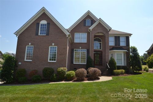 1144 Woodhall Dr, Huntersville, NC, 28078-2634 | Card Image