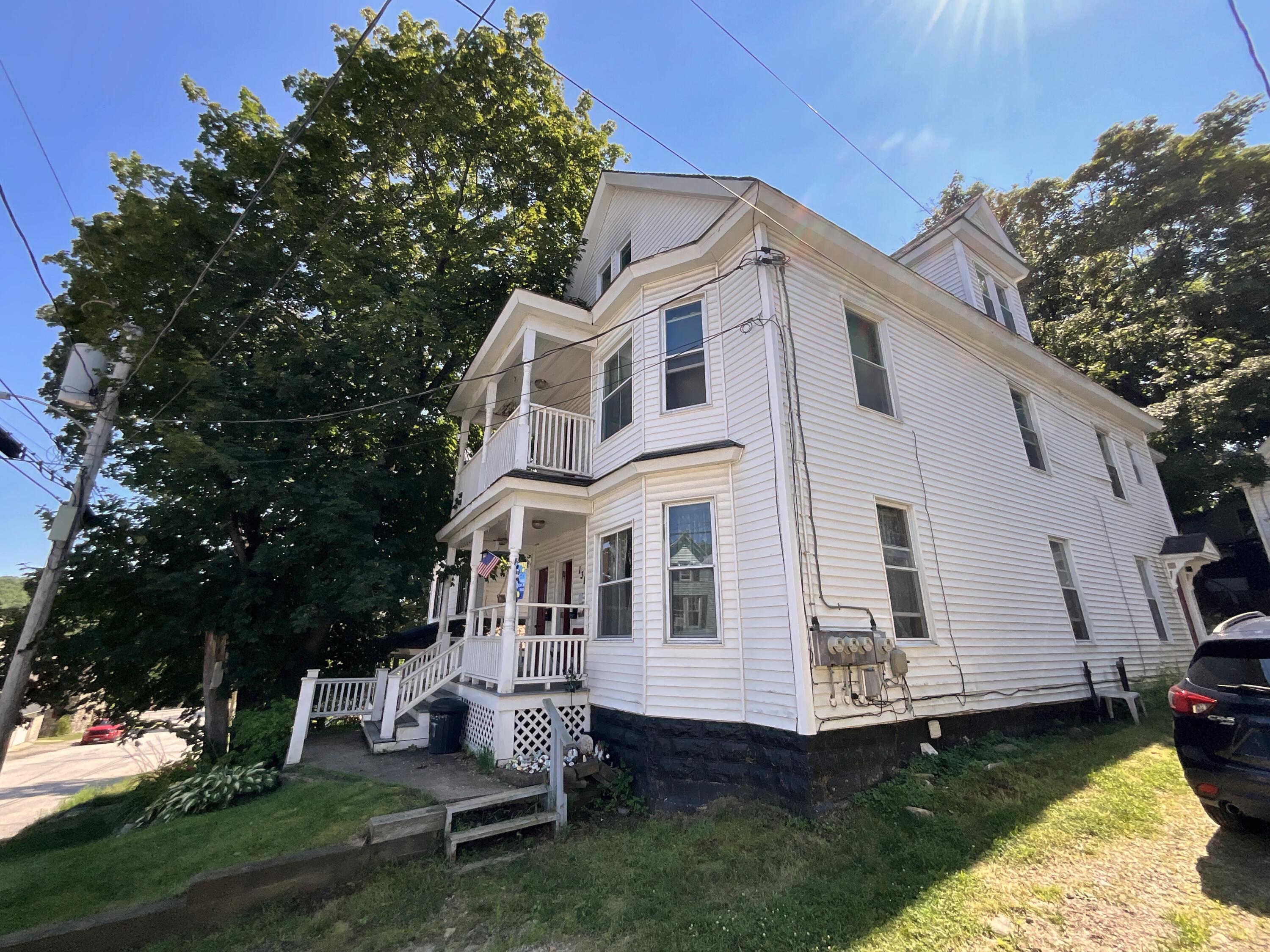 Residential Income in Rumford 4