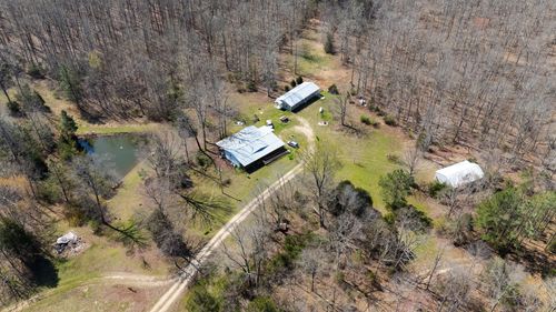 1300 New She Boss Rd, Duck River, TN, 38454-3704 | Card Image