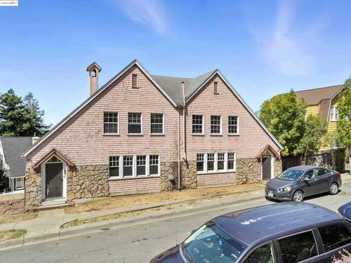 101 B St, Vallejo, CA, 94590-3018 | Card Image