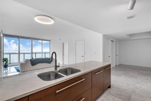 apt-3505-465 Brickell Ave, Miami, FL, 33131-4014 | Card Image
