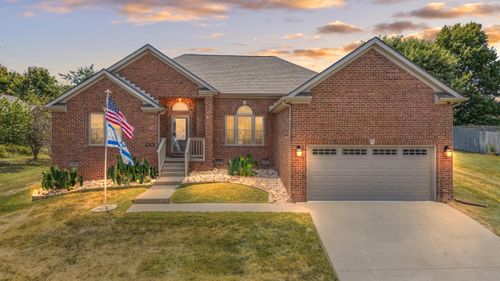 406 Koa Ct, Berea, KY, 40403-9585 | Card Image