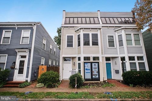 1008 Pendleton St, ALEXANDRIA, VA, 22314-2286 | Card Image