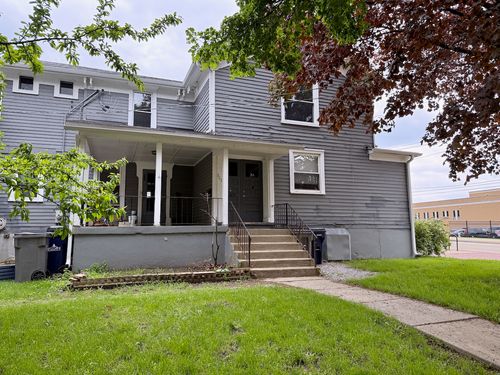 b-203 Symphony Way, Elgin, IL, 60120-5571 | Card Image