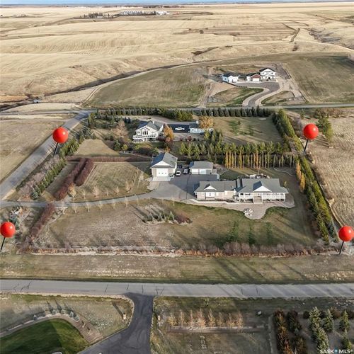 300 Mcelheran Drive, Swift Current Rm No. 137, SK, S9H3W4 | Card Image
